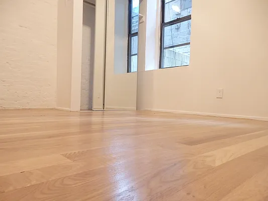 Rented by John O'Kelly Real Estate | media 16