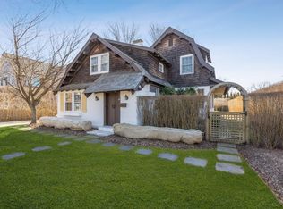 26 John St, Southampton, NY 11968