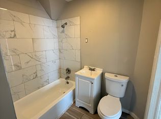 245 N Memorial Dr #2, Racine, WI 53404