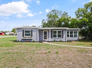 1117 W Embassy Dr, Deltona, FL 32725