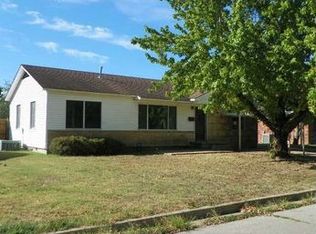 918 W 5th St, Pawhuska, OK 74056