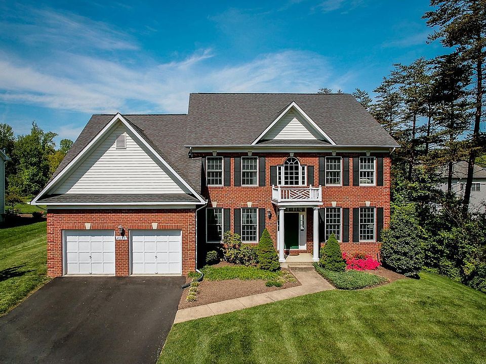 1st image of 4500 Forest Hill Dr