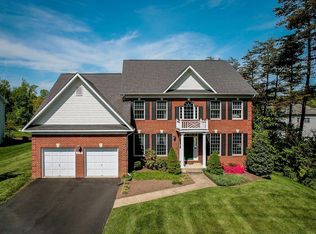 4500 Forest Hill Dr, Fairfax, VA 22030