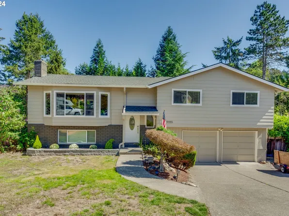 19055 SW Brooklawn Pl, Beaverton, OR 97003