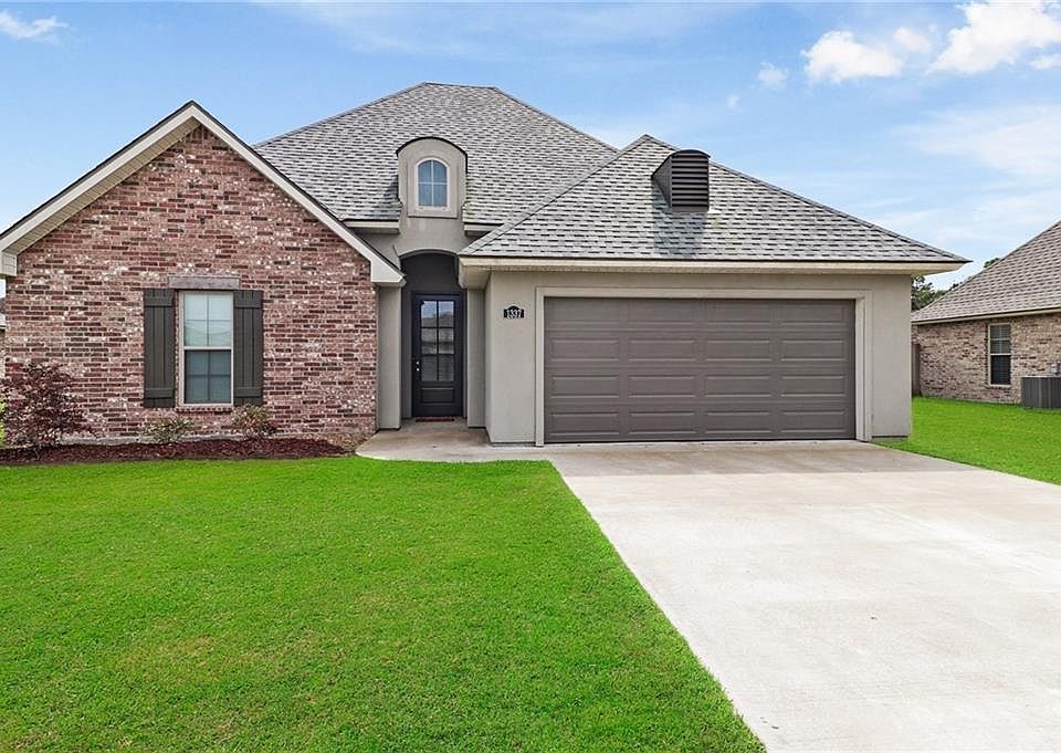 1st image of 1337 S Robinwood Dr