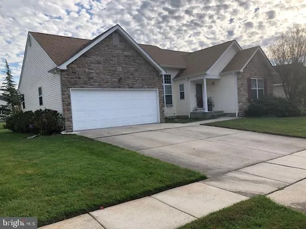 630 Monarda Trl, Mullica Hill, NJ 08062