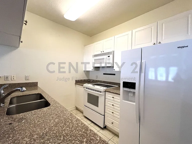 3400 Welborn St #406 — Photo 9
