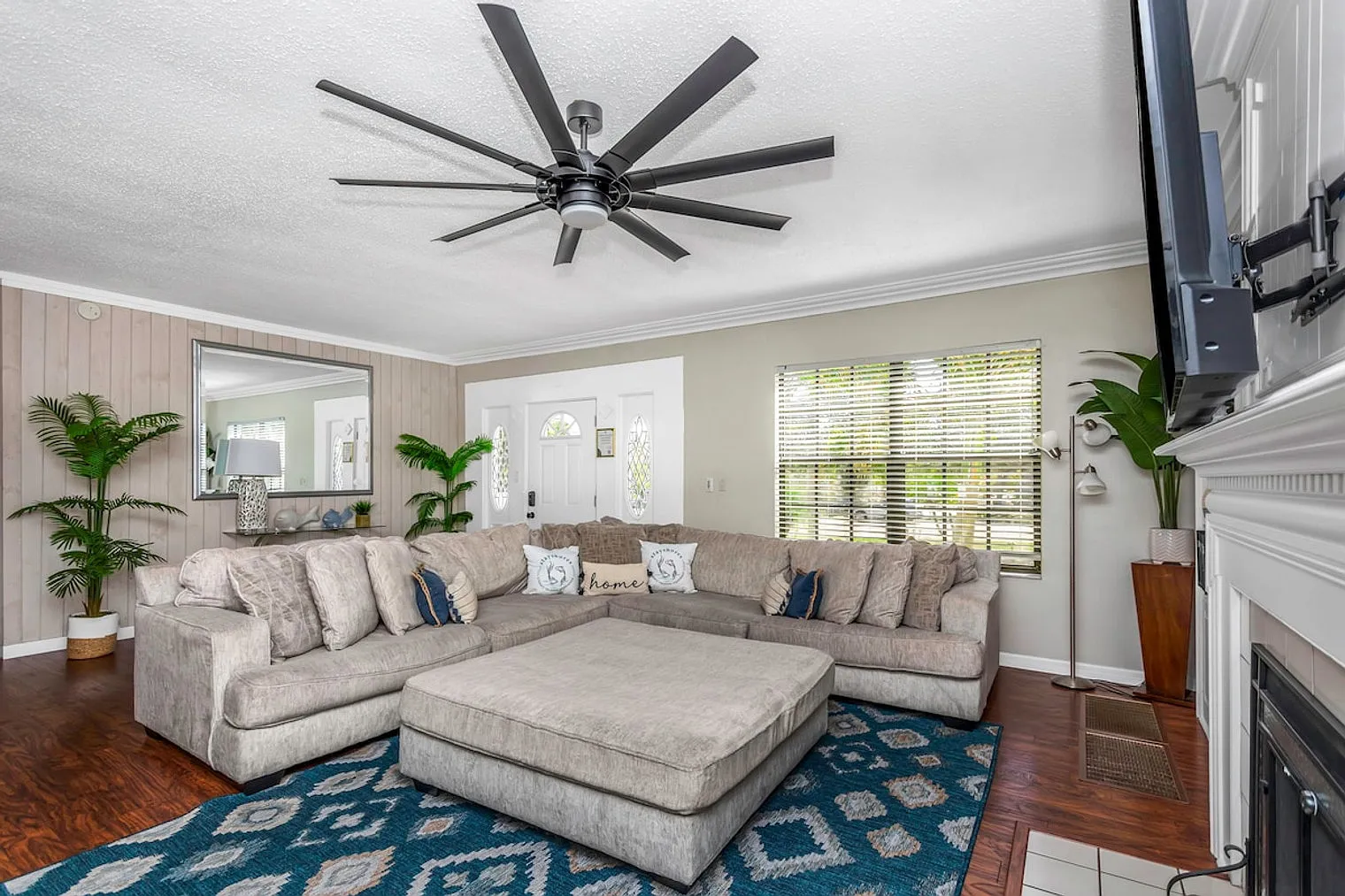 8 bed, 7.0 bath, $24,529 — Photo 1