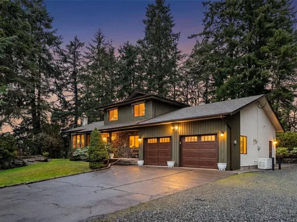 4395 Liberto Rd, Saanich, BC V9E 2C4