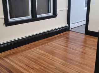 1728 Elmwood Ave FLOOR 2, Warwick, RI 02888