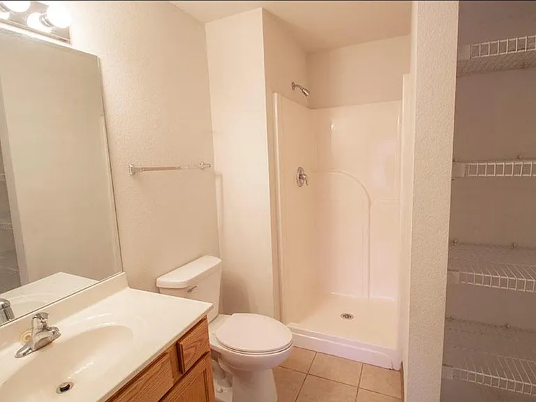 1507 Greensboro Dr #1507 — Photo 5