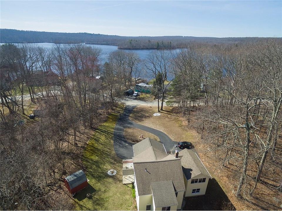 1st image of 214 Lake Shore Dr