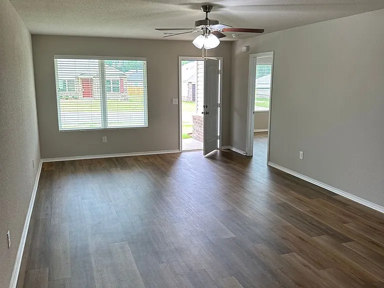 45 Foster Louis Ln — Photo 15