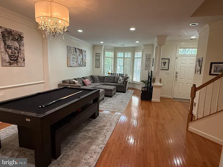 104 Oak Knoll Ter — Photo 18