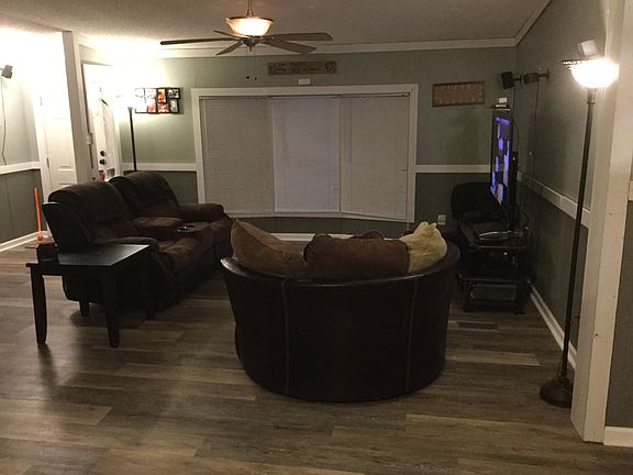 4th image of 161 Lake Haven Dr