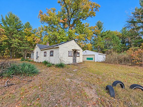 4th image of 4102 Monroe Rd