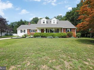 8 Georgia Trl, Medford, NJ 08055