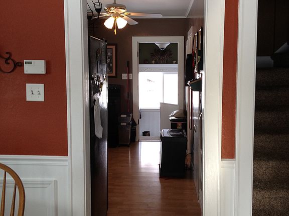 3rd image of 820 Willard Ave