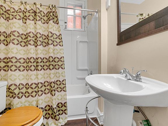 First-floor Bathroom