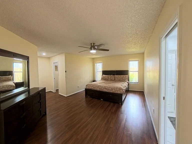 13484 Jonquil Ct — Photo 11