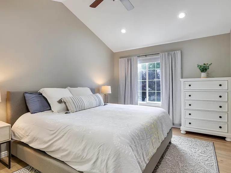 E Cotton Willow Ln — Photo 8