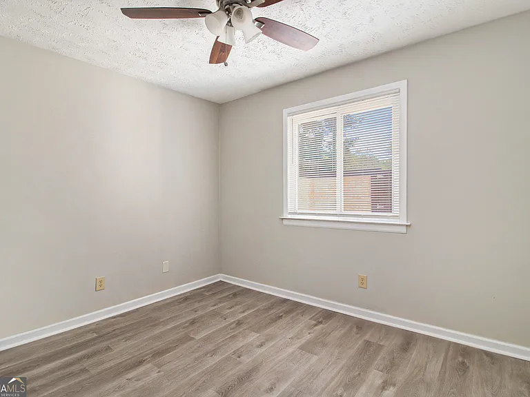 3782 Kensingwood Trce — Photo 10