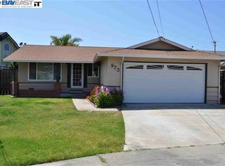 973 Collins Ct, Hayward, CA 94544