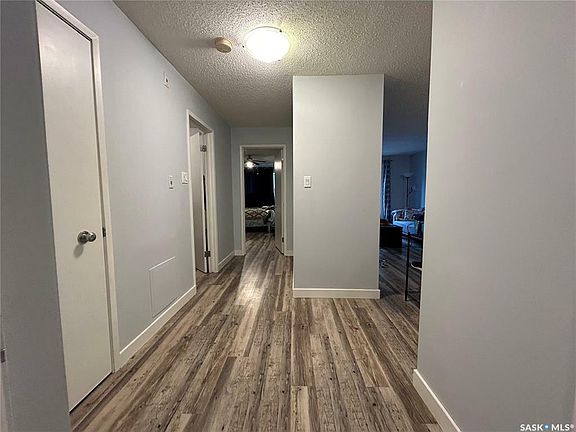 5th image of 601 Lansdowne Ave #8