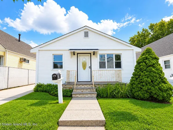 178 Graves St, Staten Island, NY 10314