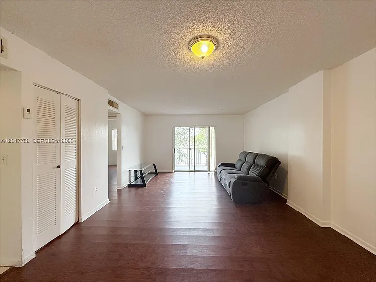 8260 SW 210th St #108 — Photo 5