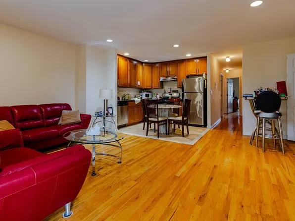 203 Bay 8 St #2B, Brooklyn, NY 11228