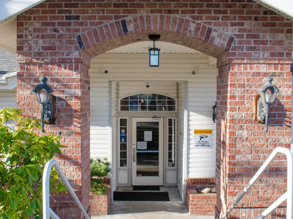 Sunset Pond LLC, 1205 Woodstock Way #6b72359bf, Bellingham, WA 98226