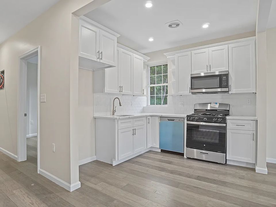 1st image of 3721 Pratt Ave #Ww