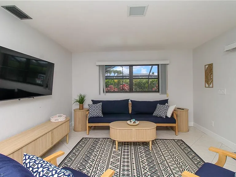 213 Bay Meadows Dr — Photo 25