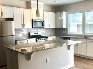 825 Falls Grove Trl, High Point, NC 27265