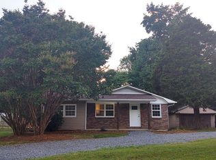 5679 S State Highway 16 Business Hwy, Maiden, NC 28650