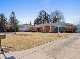 9388 N Western Ave, Des Plaines, IL