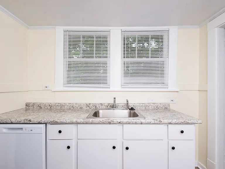 3710 W Capitol Ave — Photo 15