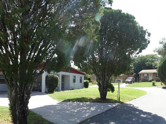 2nd image of 1681 Bayview Dr