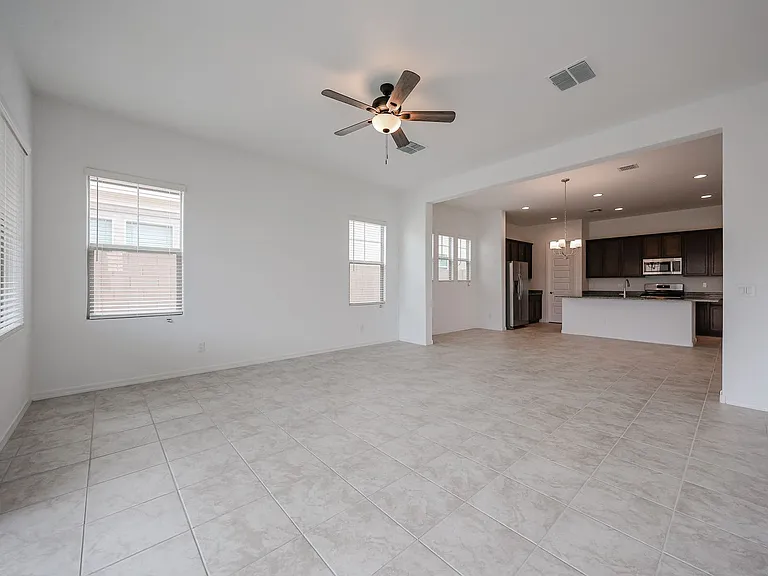 7616 W Bronco Trl — Photo 19