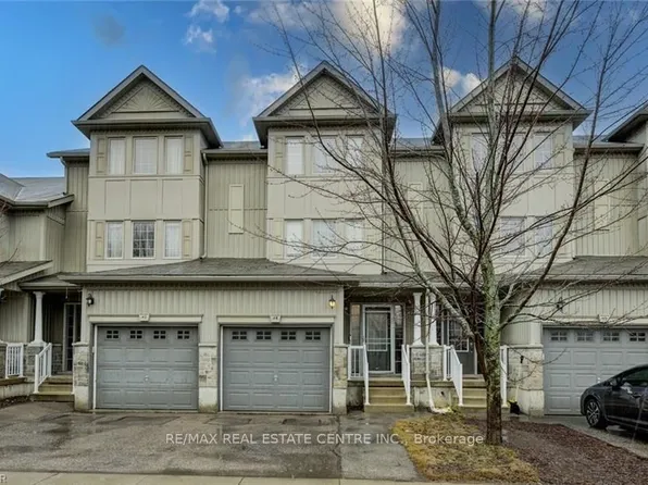 20 David Bergey Dr #A4, Kitchener, ON N2E 0B1