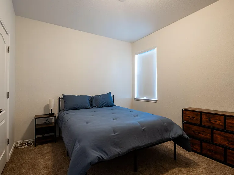 Short Springs Dr — Photo 1