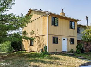 1 Alec Dr #1000, Howell, NJ 07731