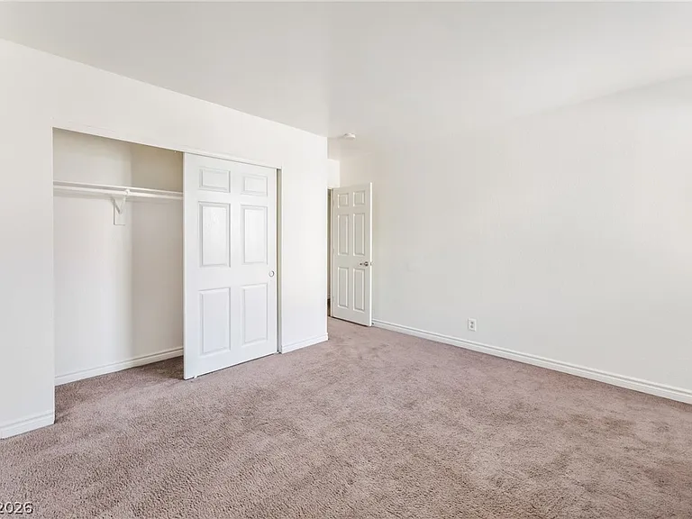 4360 Sandy River Dr #31 — Photo 15