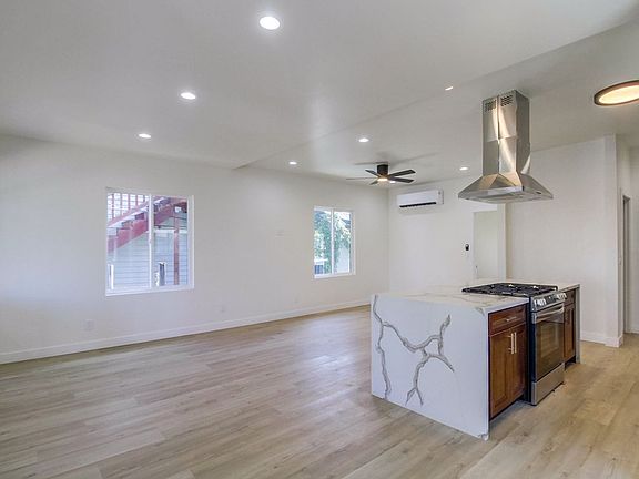 5th image of 1237-39 Lincoln Ave