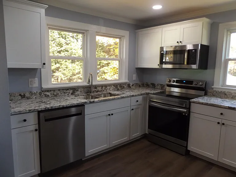 4441 Northampton Dr — Photo 4