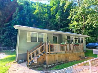 448 Porter Rd, Charleston, WV 25314