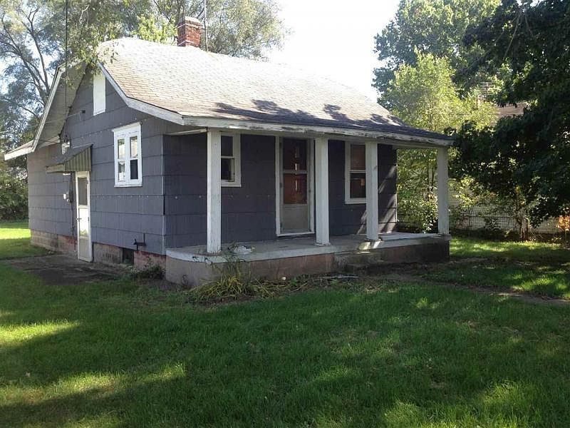 1st image of 57857 Aurora Ave