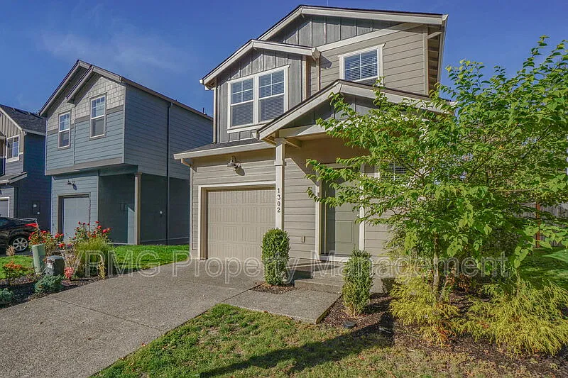 3 bed, 2.5 bath, 1520 sqft, $2,495 — Photo 2