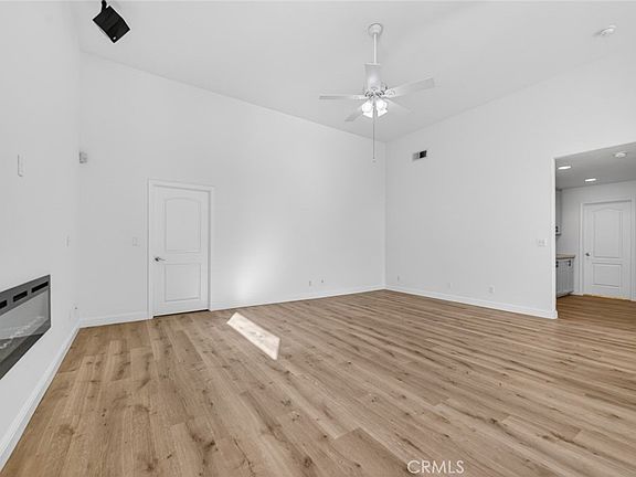 5th image of 10291 N Whitney Ave